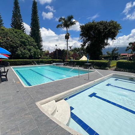 Villa Alejandra Del Quindio Calarcá Екстериор снимка