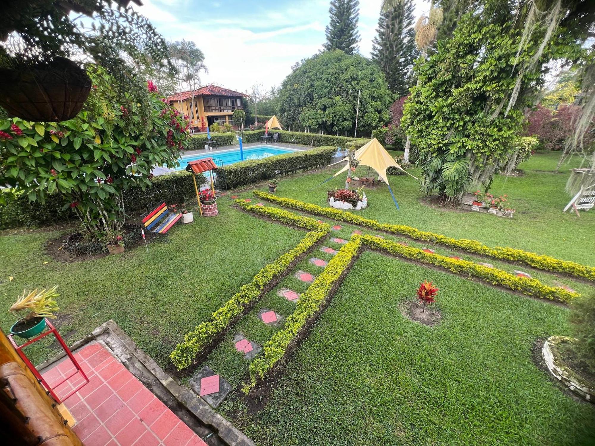 Villa Alejandra Del Quindio Calarcá Екстериор снимка
