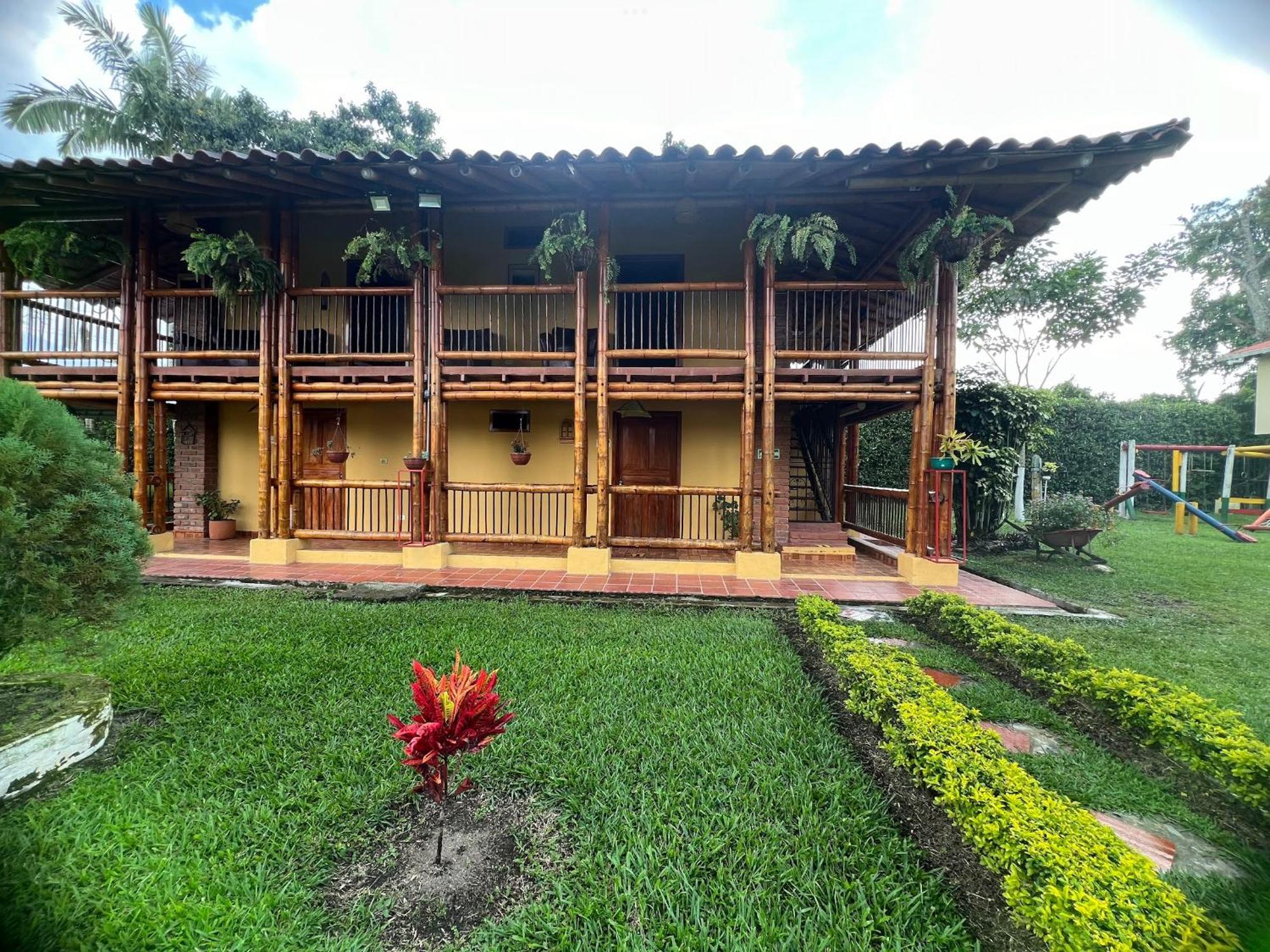 Villa Alejandra Del Quindio Calarcá Екстериор снимка