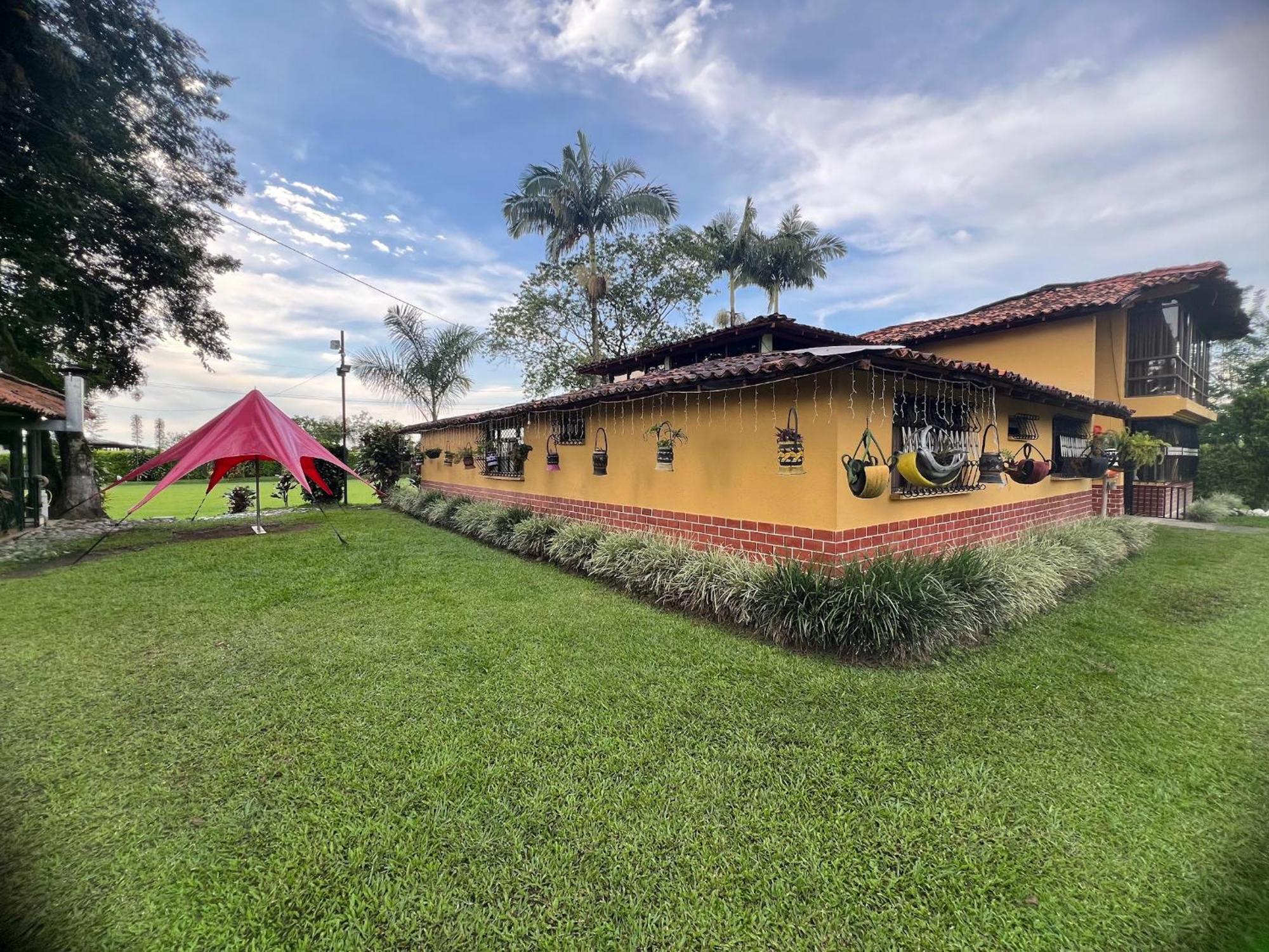 Villa Alejandra Del Quindio Calarcá Екстериор снимка
