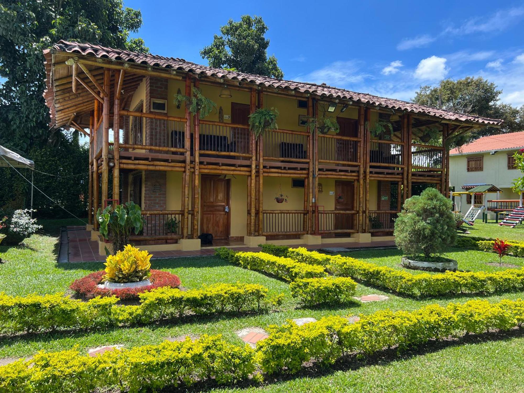 Villa Alejandra Del Quindio Calarcá Екстериор снимка